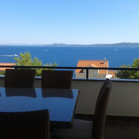 Apartmani Svalina - Seaview And 130M From Beach Trogir Eksteriør bilde