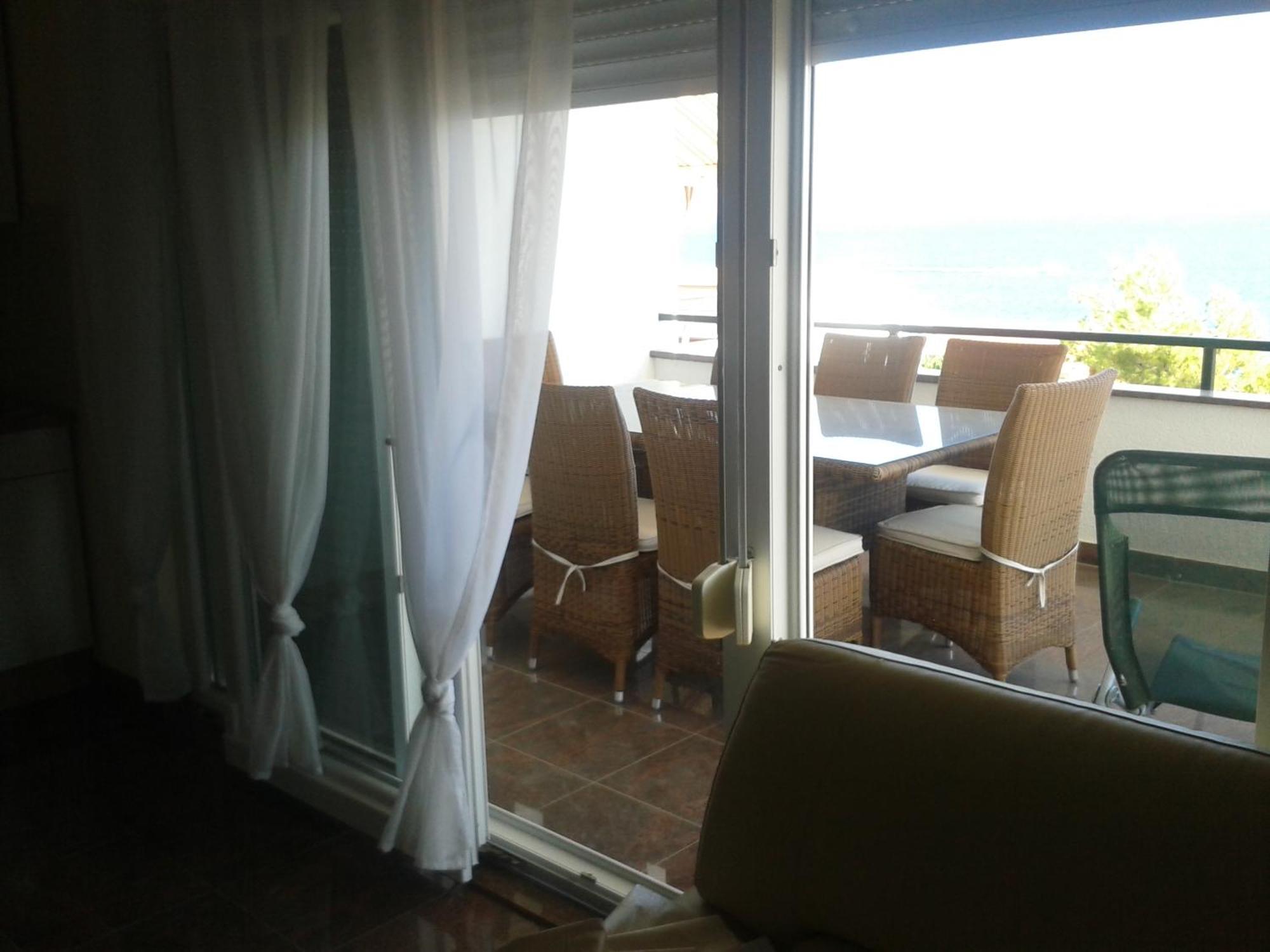 Apartmani Svalina - Seaview And 130M From Beach Trogir Eksteriør bilde