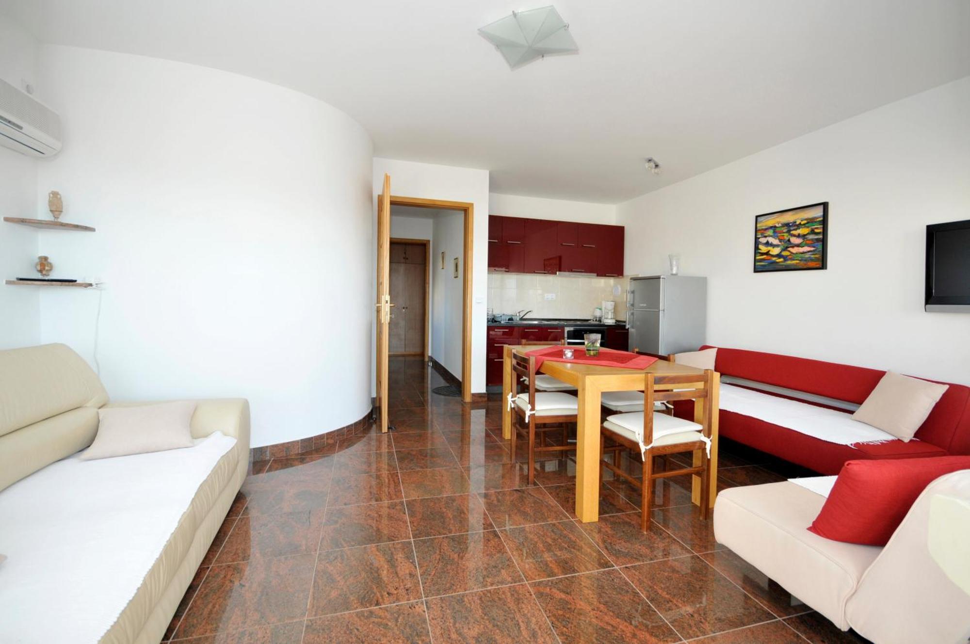 Apartmani Svalina - Seaview And 130M From Beach Trogir Eksteriør bilde