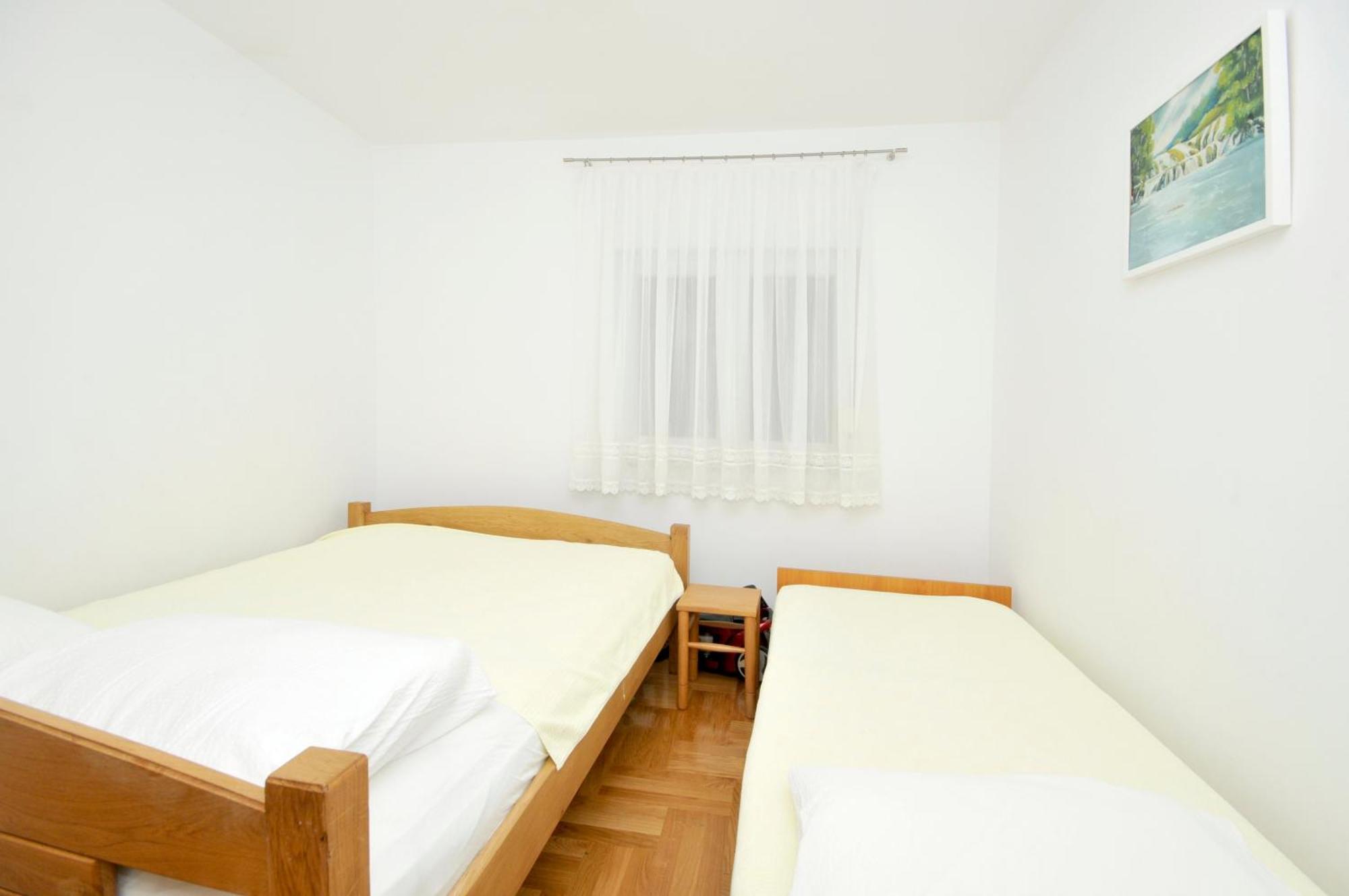 Apartmani Svalina - Seaview And 130M From Beach Trogir Eksteriør bilde
